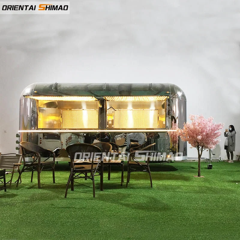 Ama bakarrak amets ekintzailea gauzatzen du Altzairu herdoilgaitzezko Food Truck bidez