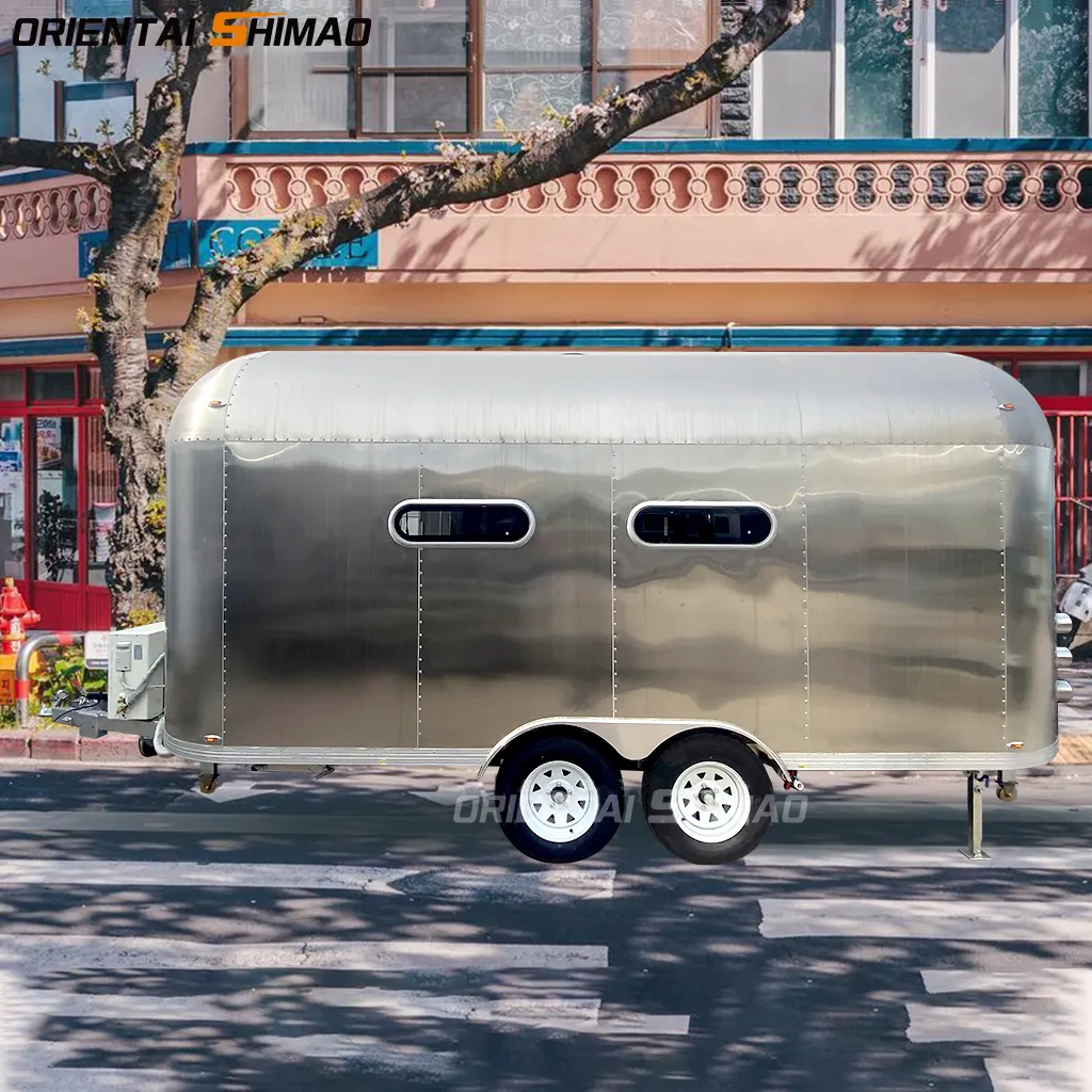 Pet Airstream trailerra